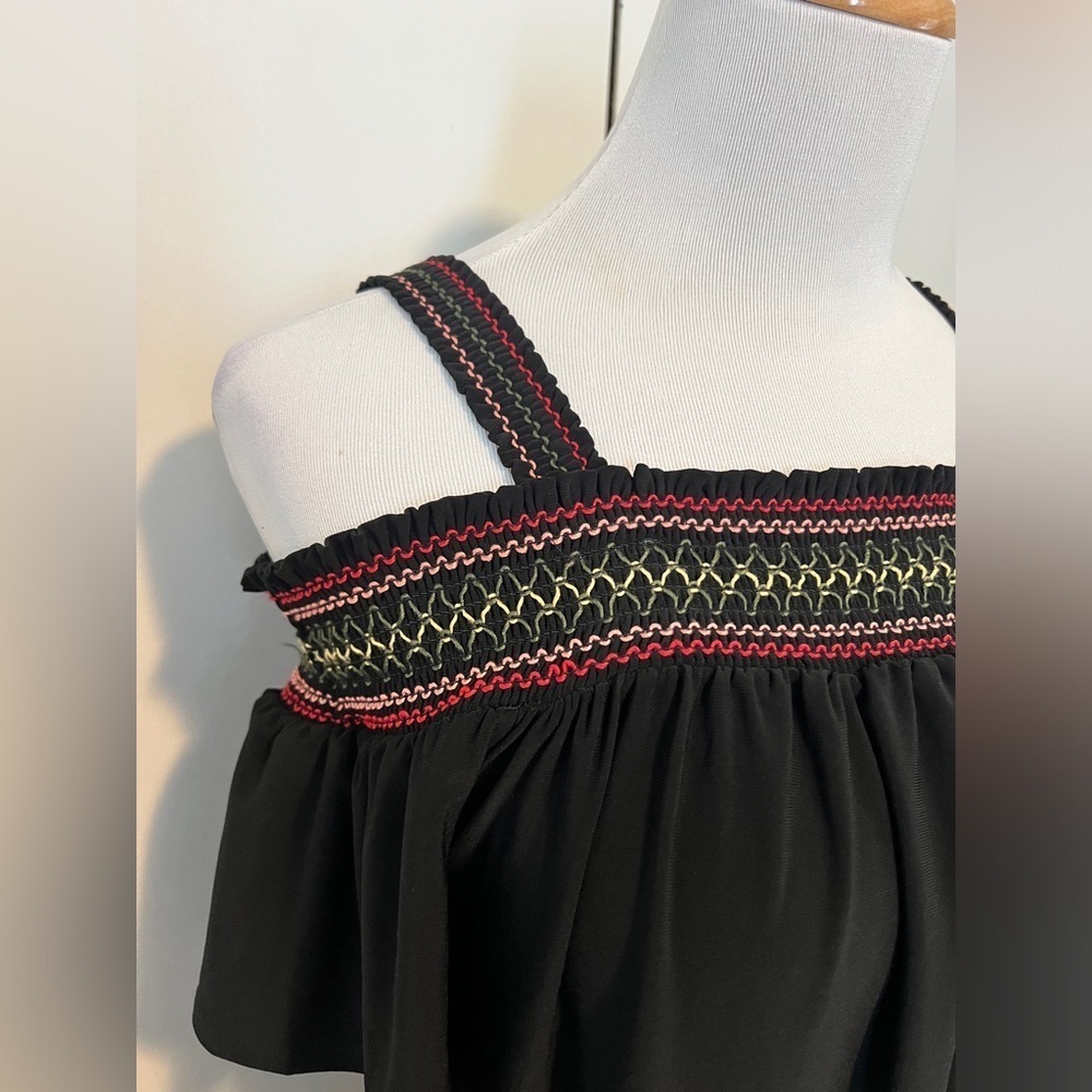 WHBM Off Shoulder Top - Picture 4 of 4